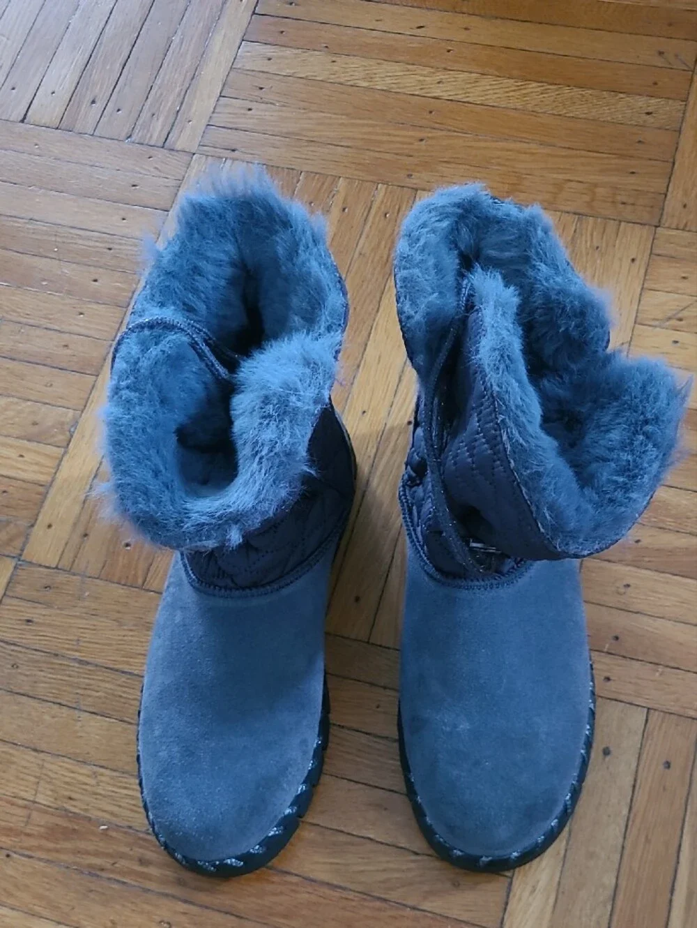 Muk Luks Women's Gray Faux-Fur Winter Boots